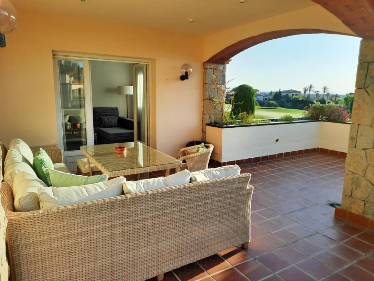 Apartamento Vistas Golf Bonmont Bonmont Terres Noves Exterior photo